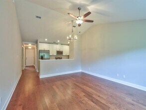 927 Chase Creek Cir in Tallahassee, FL - Building Photo - Building Photo