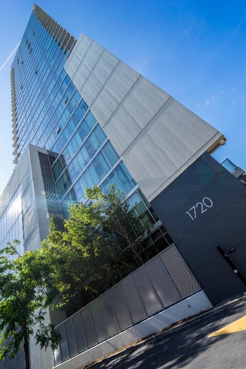 1720 S Michigan Ave in Chicago, IL - Building Photo