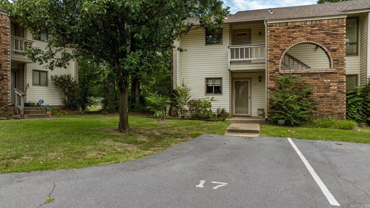 101 Pine Forest Dr in Maumelle, AR - Building Photo