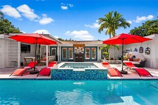 2620 NE 15th St in Fort Lauderdale, FL - Building Photo