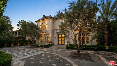 718 N Rodeo Dr in Beverly Hills, CA - Building Photo - Building Photo