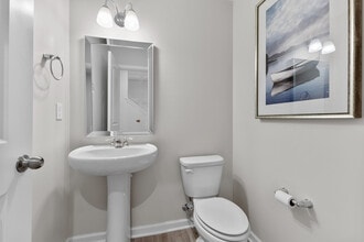 6565 Wheatly Rd in New Albany, OH - Building Photo - Building Photo