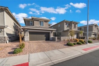 184 Pace Ave in Henderson, NV - Building Photo - Building Photo