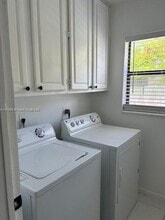 10370 SW 220th St in Cutler Bay, FL - Building Photo - Building Photo
