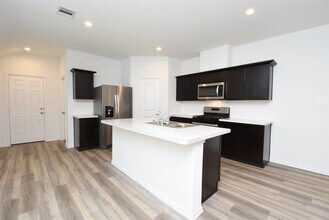 12218 Deep Strm Ln in Houston, TX - Building Photo - Building Photo
