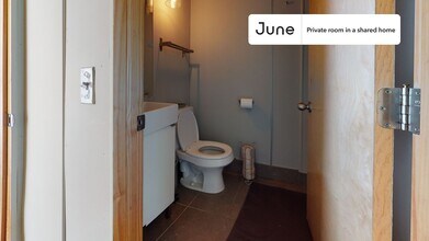 Room in Shared 6 bed/6 bath home, Unit 4D in Washington, DC - Foto de edificio - Building Photo