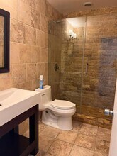 11163 NW 7th St in Miami, FL - Building Photo - Building Photo