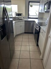 13450 Greengate Blvd, Unit 326 in Ft. Myers, FL - Building Photo - Building Photo