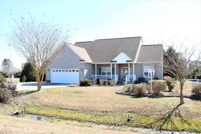 property at 205 Queenswood Blvd
