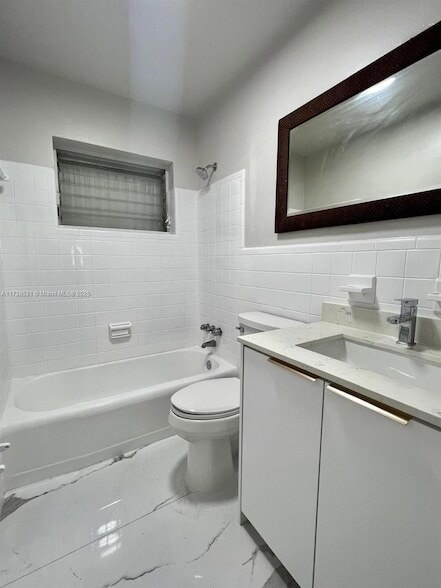 property at 226 SW 6th St