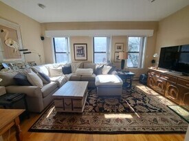 195 Endicott St, Unit 3 in Boston, MA - Building Photo