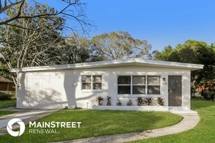 11623 Cameron St in Orlando, FL - Building Photo