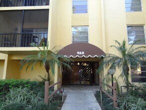 490 NW 20th St, Unit 112 in Boca Raton, FL - Building Photo - Building Photo