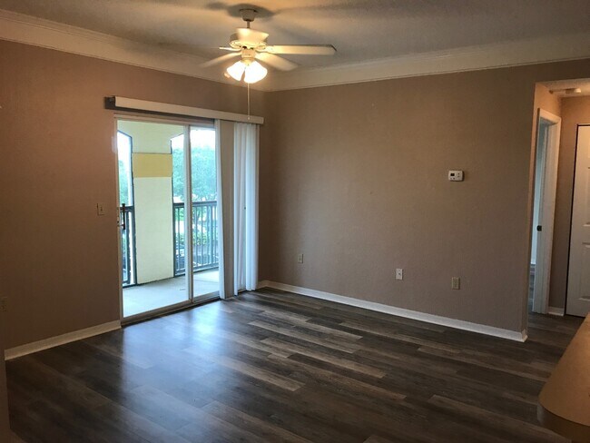 11541 Villa Grand in Ft. Myers, FL - Foto de edificio - Building Photo