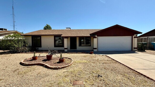 4827 W Michigan Ave in Glendale, AZ - Building Photo - Building Photo
