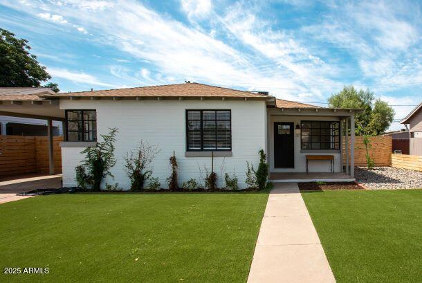 37 E Linda Ln in Gilbert, AZ - Building Photo