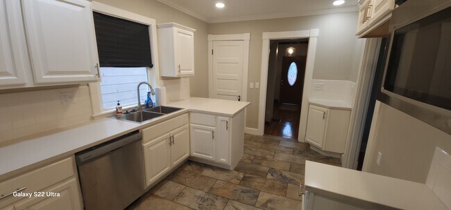 524 Bowen St in Dayton, OH - Building Photo - Building Photo