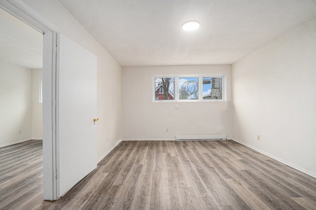 185 Mcarthur Av in Ottawa, ON - Building Photo - Building Photo