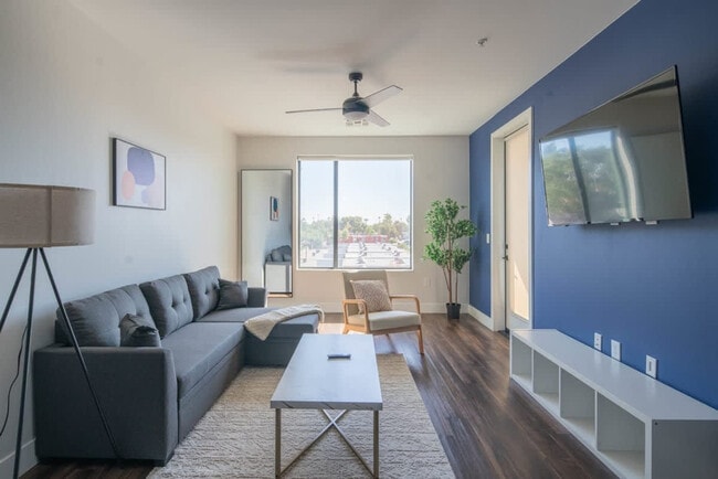 701 W Rio Salado Pkwy in Tempe, AZ - Building Photo - Building Photo