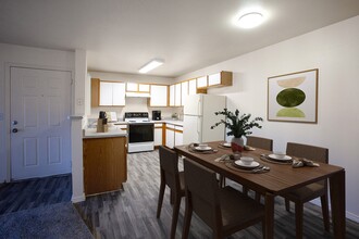 Aspen Ridge in Albuquerque, NM - Building Photo - Building Photo