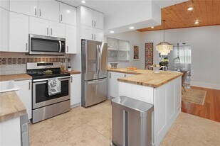 1648 Adams St in Hollywood, FL - Building Photo