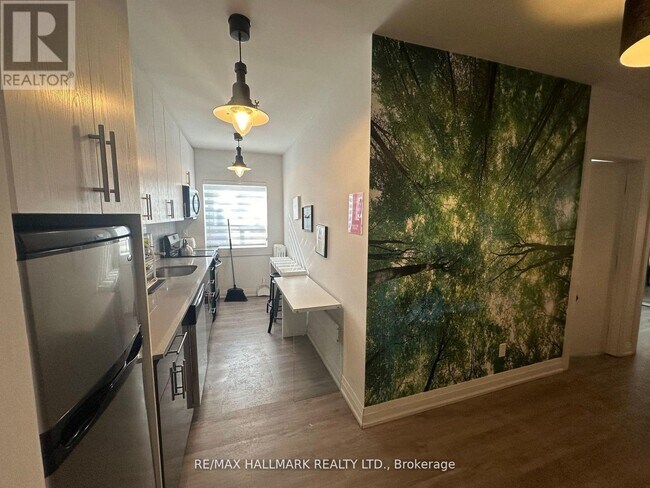 property at 595 St Clair Ave W