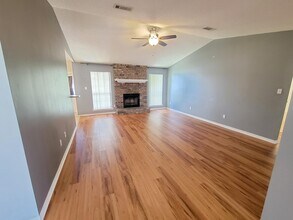 2256 Orion Lake Dr in Navarre, FL - Building Photo - Building Photo