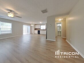 230 Silver Fox Trail in Dallas, GA - Building Photo - Building Photo