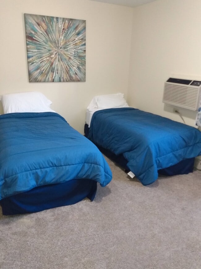 874 Xanadu Rd, Unit Forest 10 in Wisconsin Dells, WI - Foto de edificio - Building Photo