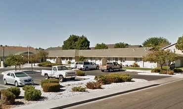 160 Serpa Pl in Fallon, NV - Building Photo - Building Photo