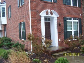 3911 Fish Pond Ln in Glen Allen, VA - Building Photo - Building Photo