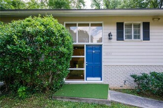 4293 Rickenbacker Way NE in Atlanta, GA - Building Photo - Building Photo