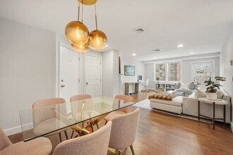 403 Marlborough St, Unit 14 in Boston, MA - Building Photo - Building Photo