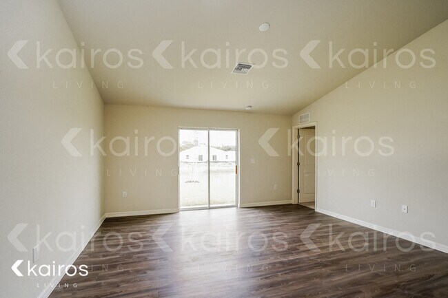 18304 Gibraltar Ln in Lehigh Acres, FL - Building Photo - Building Photo