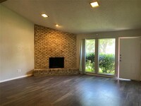 414 Towne House Ln in Richardson, TX - Building Photo - Building Photo