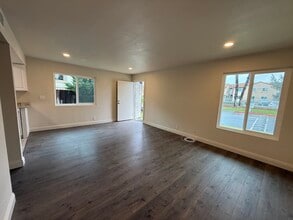 28240 Via Princesa in Murrieta, CA - Building Photo - Building Photo