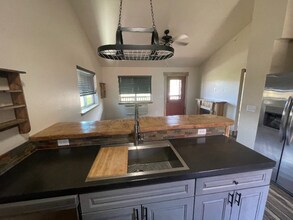 6248-6243 Three Needles Ln in Lolo, MT - Building Photo - Building Photo