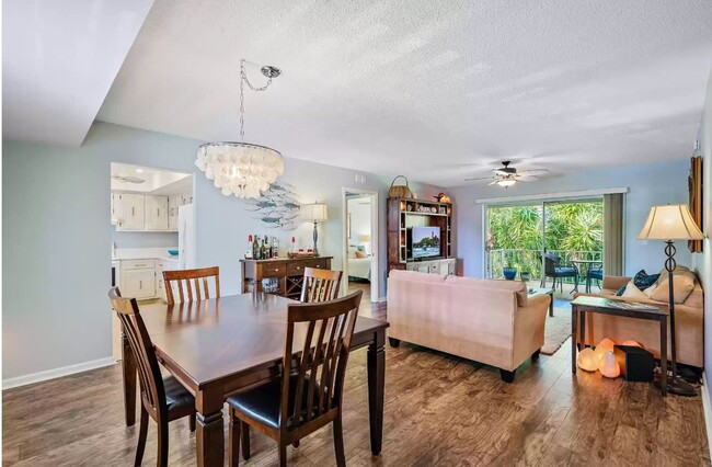 1261 Sugar Sands Blvd, Unit 217 in Riviera Beach, FL - Building Photo - Building Photo