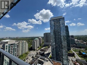 15-2615 Ellerslie Ave in Toronto, ON - Building Photo - Building Photo