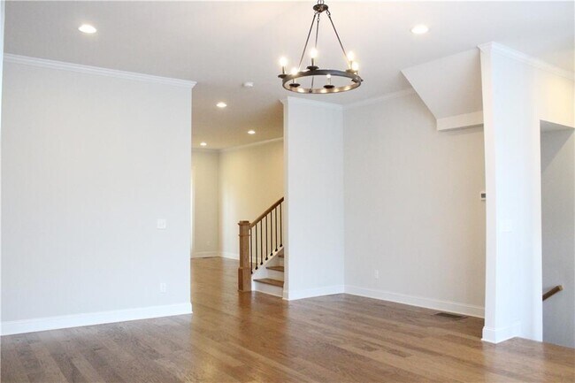 613 Harrington Hills in Decatur, GA - Building Photo - Building Photo