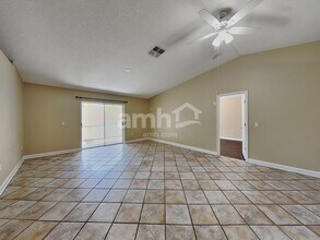 4310 Stonefield Dr in Orlando, FL - Building Photo - Building Photo