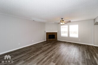 4595 Orange Tulip Dr in Memphis, TN - Building Photo - Building Photo