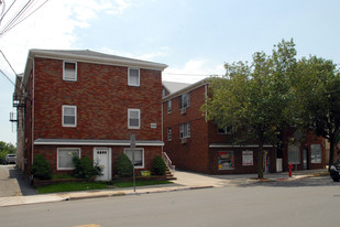 442 Ridge Rd Apartments