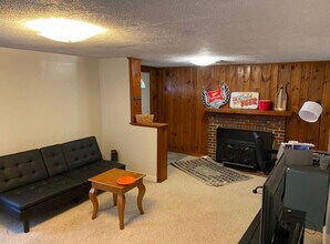 1603 Glade Rd in Blacksburg, VA - Building Photo - Building Photo