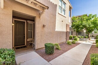 3647 E Horace Dr in Gilbert, AZ - Building Photo - Building Photo