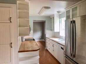 3 Bed 1.5 Bath Rambler! in Bothell, WA - Building Photo - Building Photo