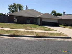 4212 Embers Dr in Killeen, TX - Building Photo