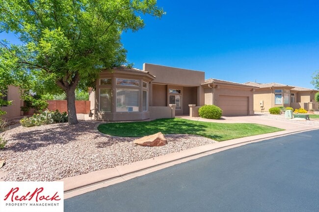 250 Snow Canyon Dr in Ivins, UT - Building Photo - Building Photo