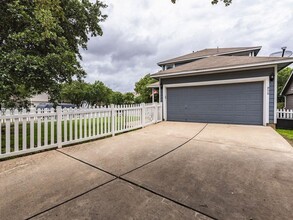 900 Bogart Rd in Cedar Park, TX - Building Photo - Building Photo