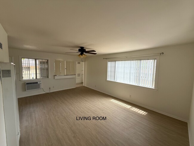 1807 Bara Rd, Unit B in Glendale, CA - Foto de edificio - Building Photo